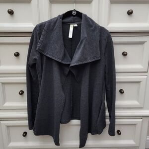 Open front gray cardigan from Green Tea